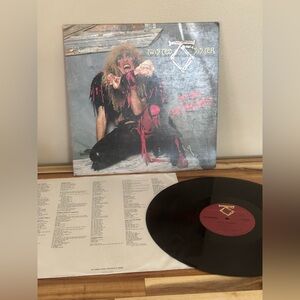 Twisted Sister – Stay Hungry (1984) Original Vinyl LP – Atlantic Records